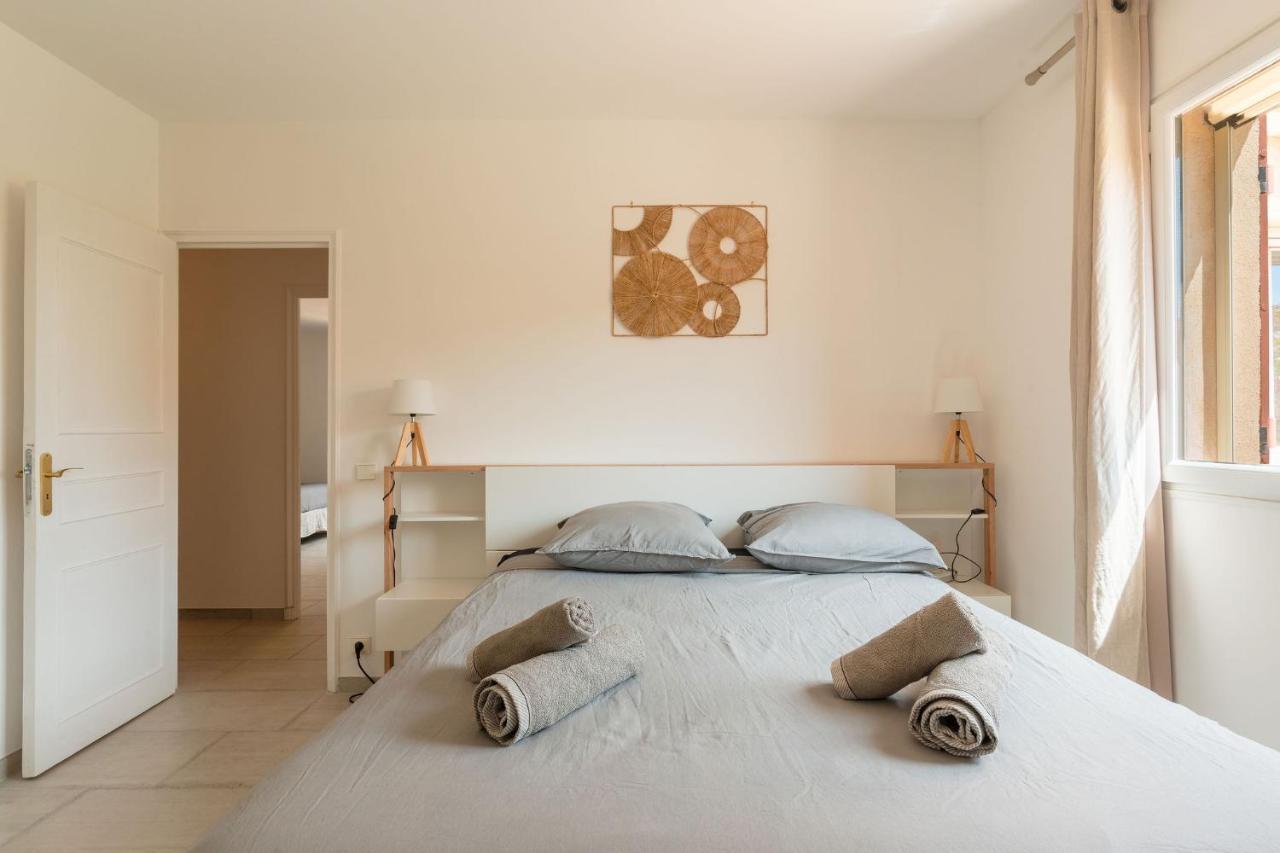 Villa Vue Mer Presqu'Ile De Giens Avec Piscine 히에레 외부 사진