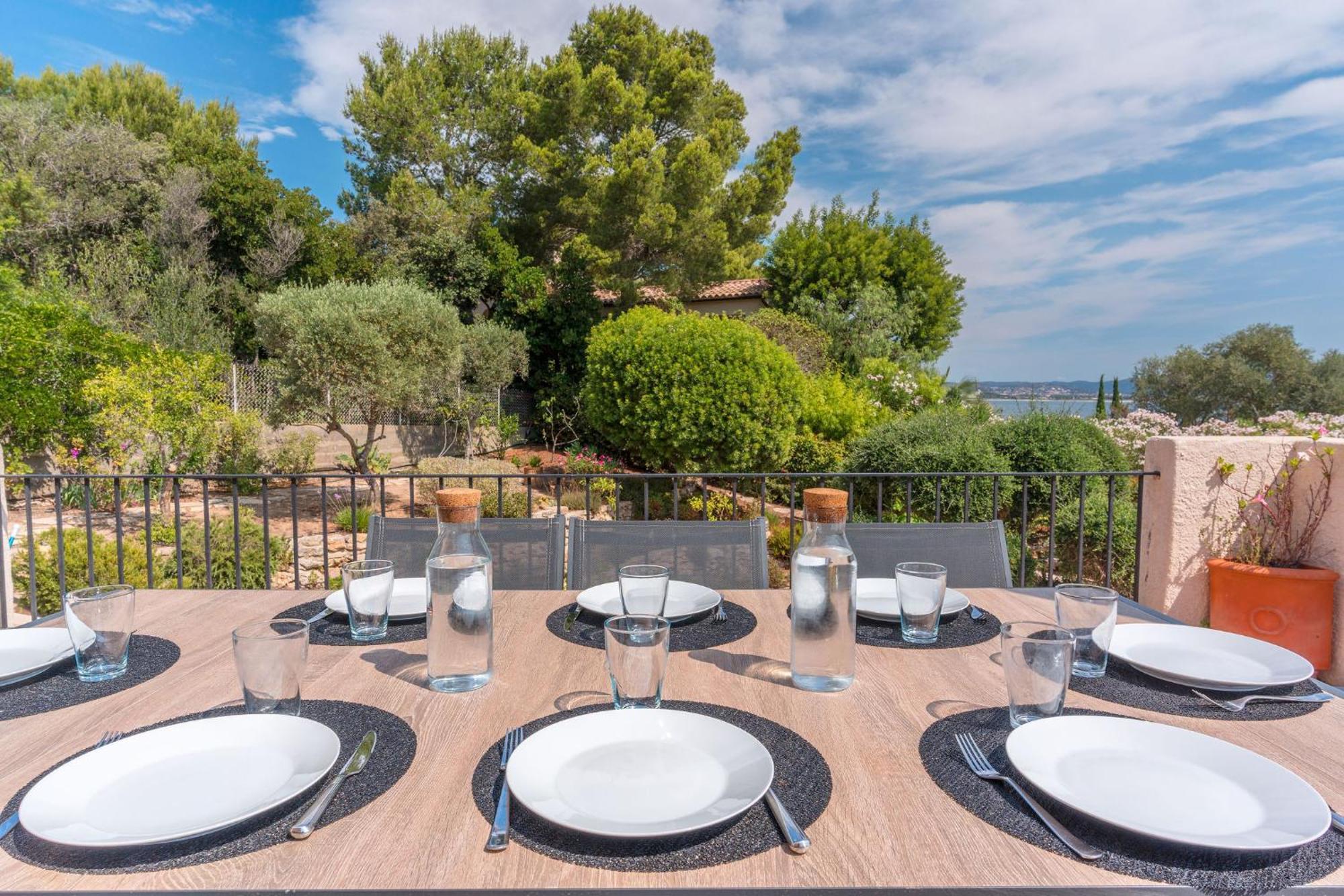 Villa Vue Mer Presqu'Ile De Giens Avec Piscine 히에레 외부 사진